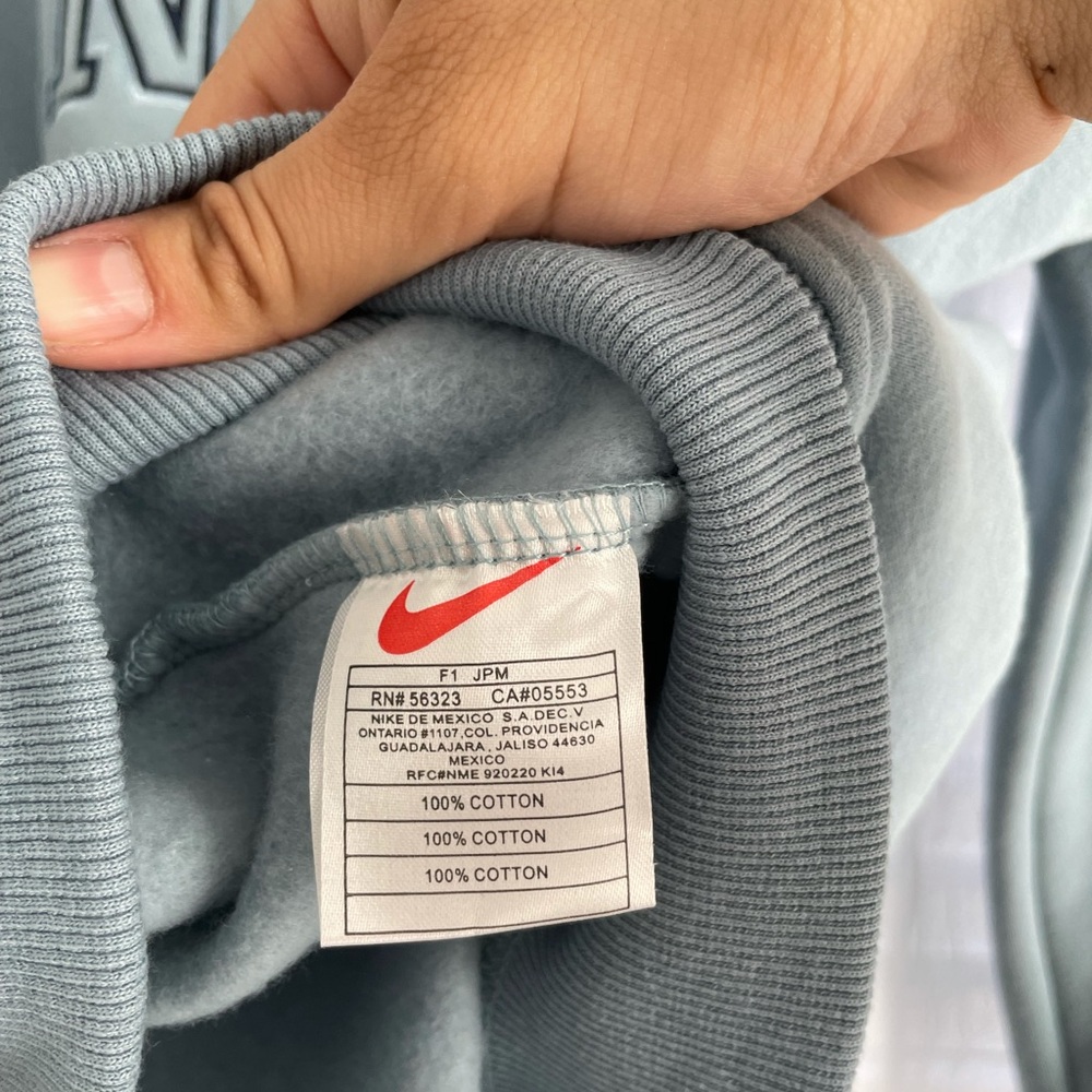 Vintage Nike sweatshirt